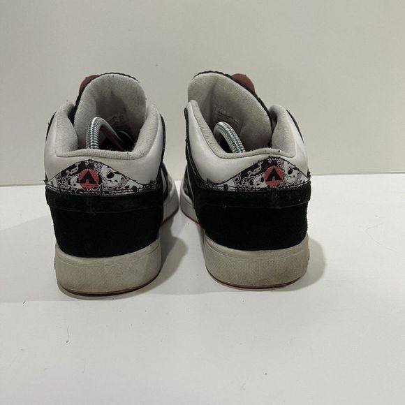 Airwalk Mens Black White Comfort Low Top Slip On Skateboarding Shoes Size 9.5 - Picture 2 of 8